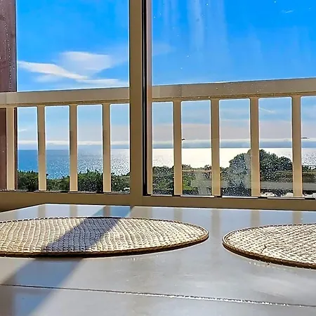 מלון Litoralmar Beachfront 4*