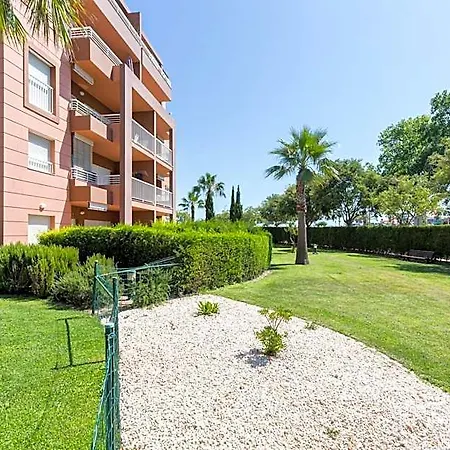 Litoralmar Beachfront מלון